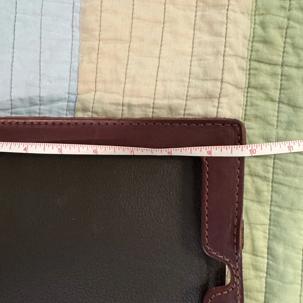 Saddleback leather company iPad tablet case
